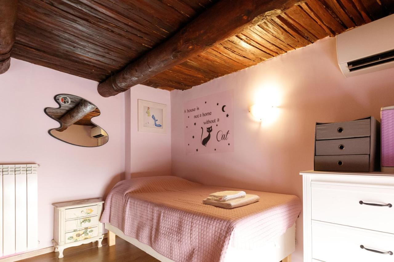 Duomo 77 - In The Heart Of The Historical Center By Elite Villas Naples Luaran gambar